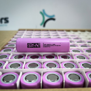 Елемент акумулятора Li-Ion 26е 18650 Dmegc 2600mAh